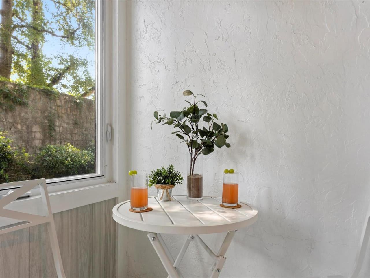 Artist'S Tower Townhome Just Renovated W Loft Gainesville Exterior foto